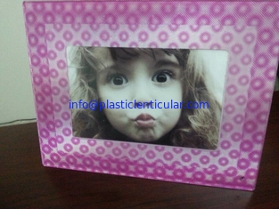 China PLASTIC LENTICULAR A5 size dot fly eye 3d photo frames 360 round dot 3d photo frames for fly eye lenticular printing supplier